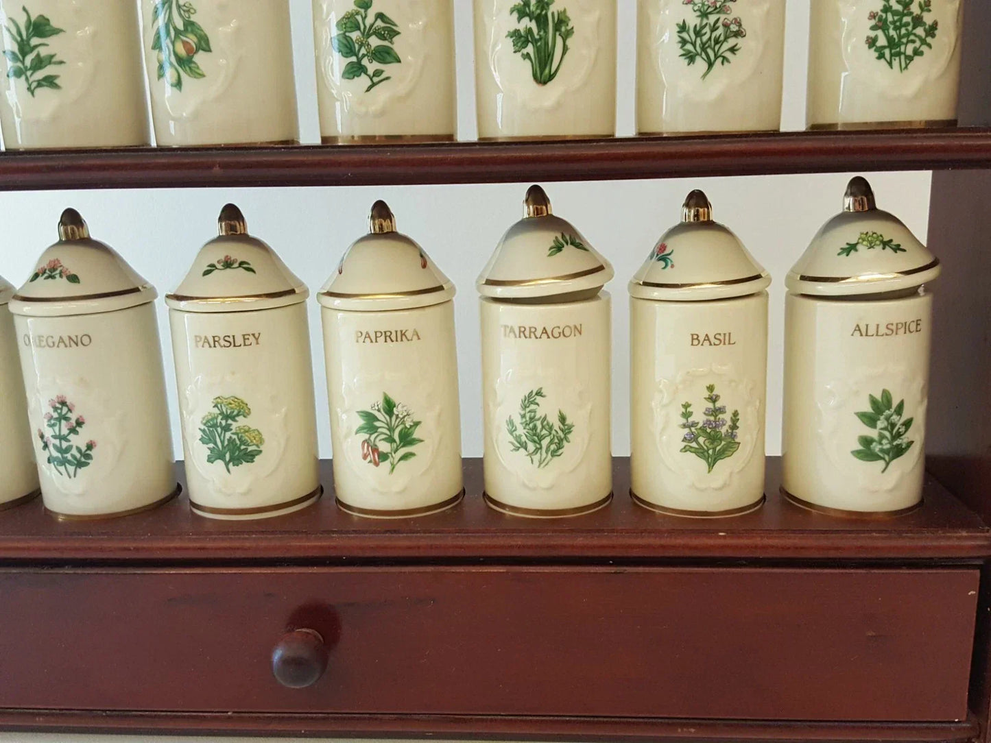 Vintage 1992 Lenox Spice Garden spice rack with spice jars